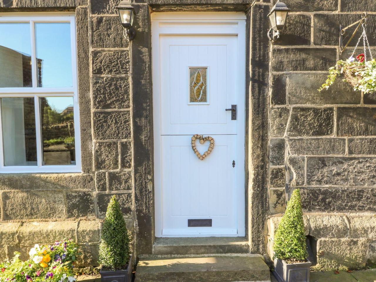 The Cottage, Beeston Hall Sowerby Bridge Kültér fotó